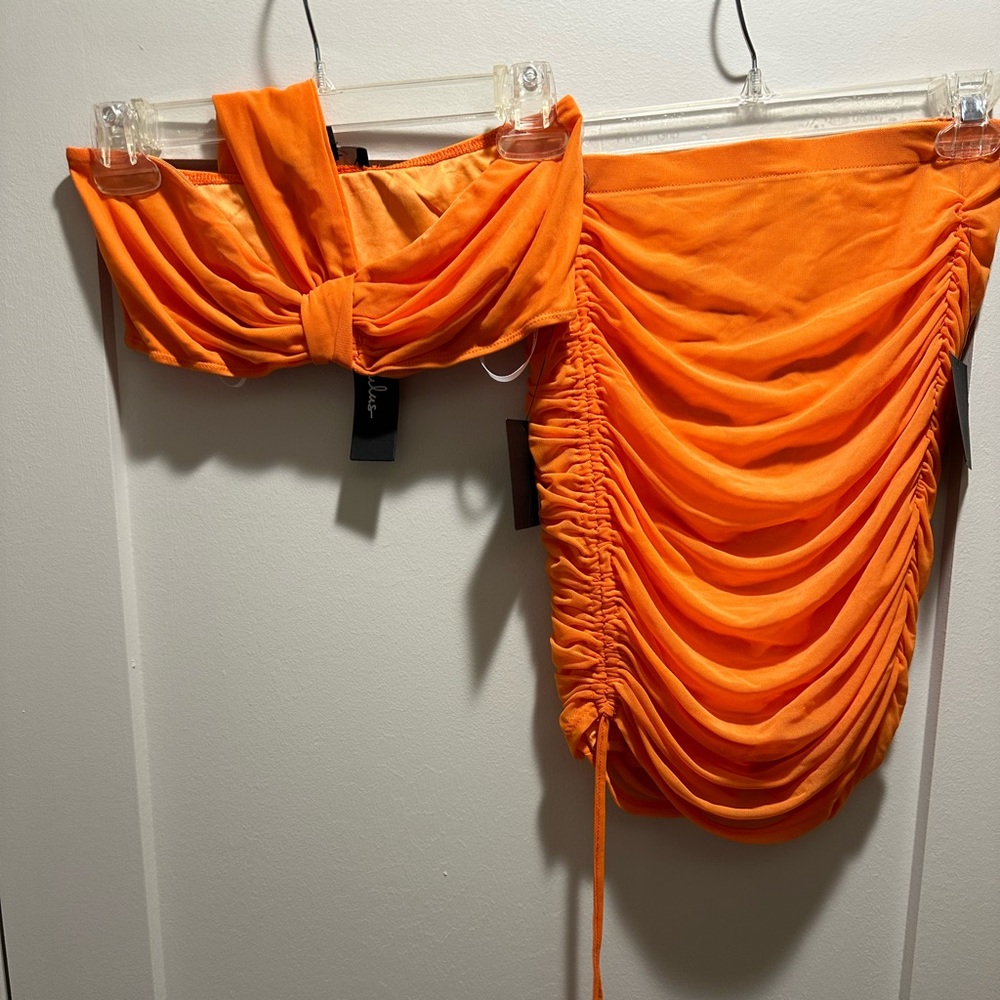 Two Piece Orange Set - Picture 4 of 4